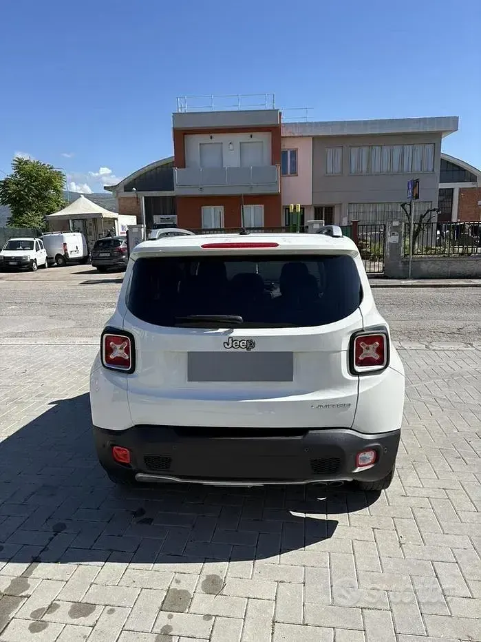 Usata Jeep Renegade Longitude 120 CV (88 kW) 2017 Bianco SUV