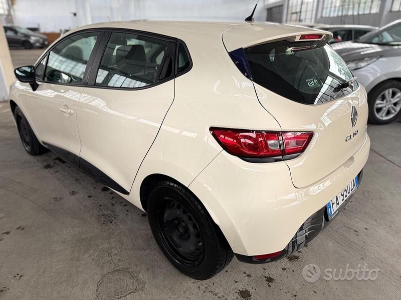 Usata Renault Clio IV 90 CV (66 kW) 2015 Berlina