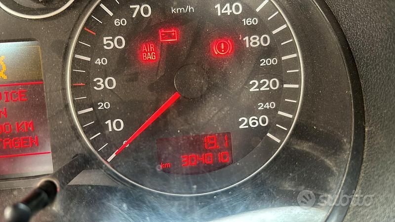 Usata Audi A3 140 CV (102 kW) 2005 Grigio Berlina