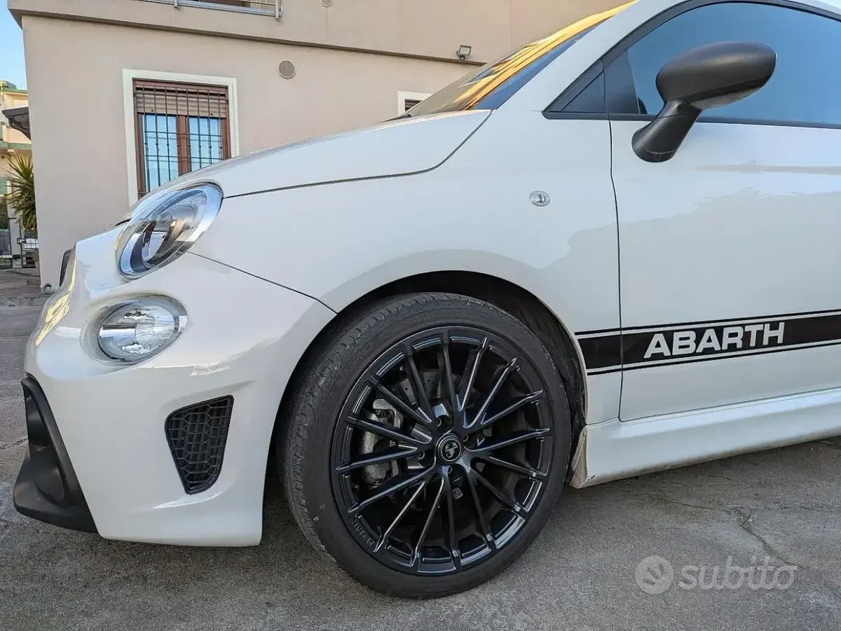 Usata Abarth 595 165 CV (121 kW) 2024 Berlina