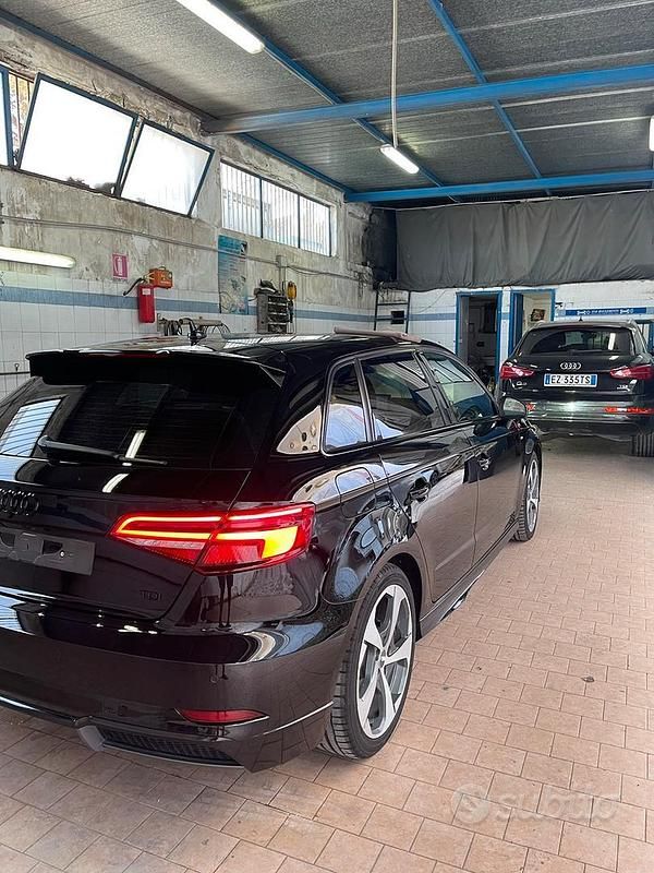 Usata Audi A3 S-Line 150 CV (110 kW) 2019 Nero Berlina