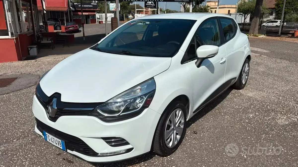 Usata Renault Clio IV Intens 90 CV (66 kW) 2016 Bianco Berlina