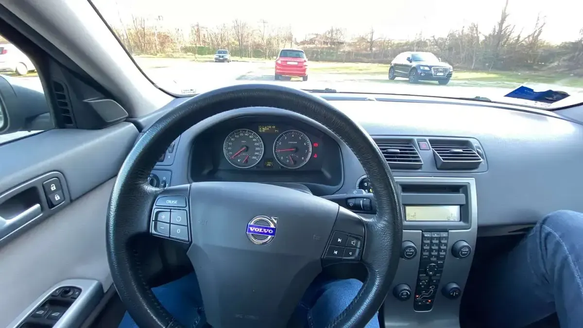 Usata Volvo S40 Momentum 125 CV (91 kW) 2004 Grigio Berlina