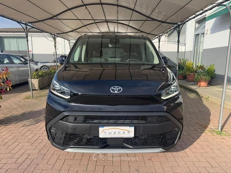 Usata Toyota Proace Verso City 110 CV (80 kW) 2024 Nero Station wagon