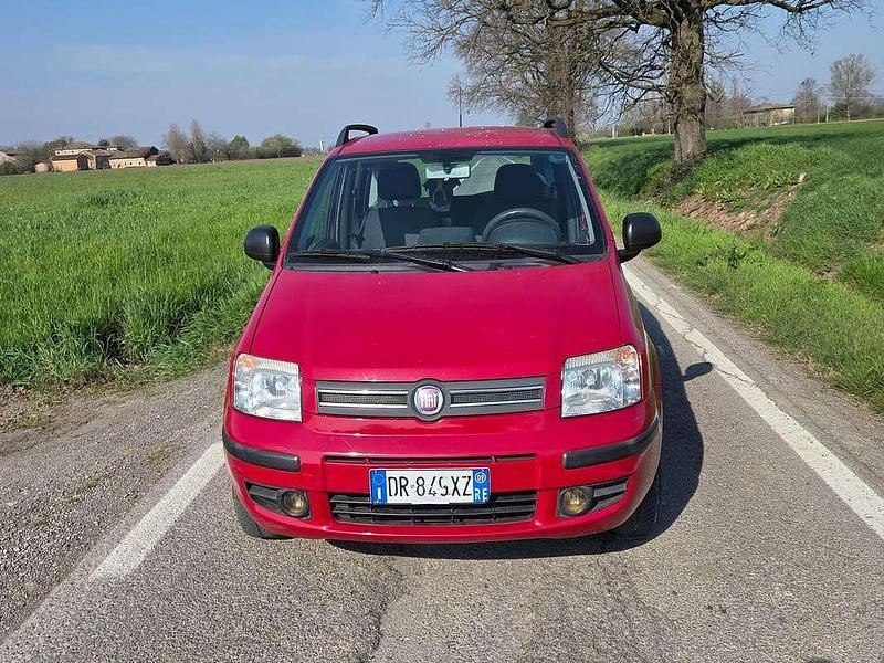 Usata Fiat Panda Dynamic 60 CV (44 kW) 2009 Rosso Utilitaria