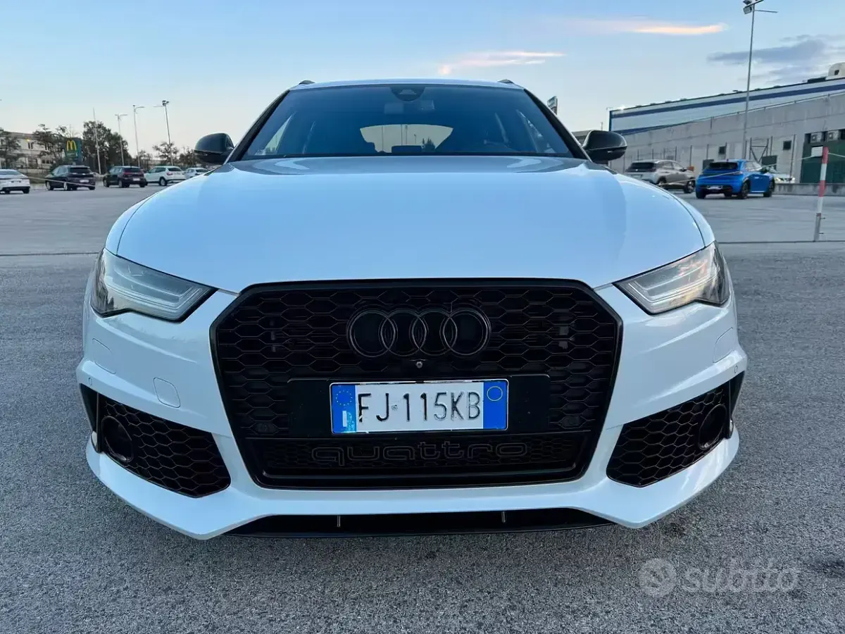 Usata Audi RS6 Performance 605 CV (444 kW) 2017 Bianco Station wagon