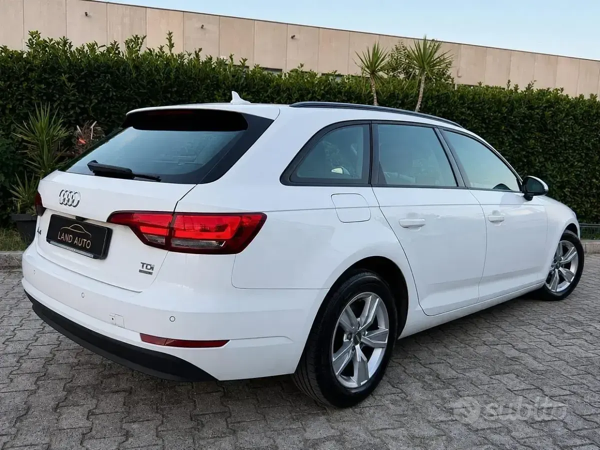 Usata Audi A4 Comfort 150 CV (110 kW) 2016 Bianco Station wagon