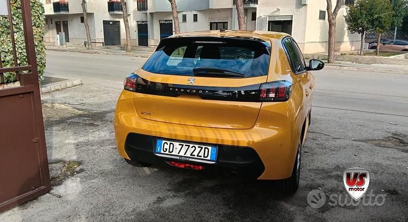 Usata Peugeot 208 Active 75 CV (55 kW) 2021 Giallo Utilitaria