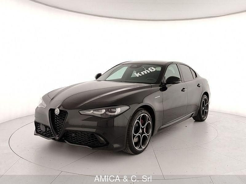 Nuova Alfa Romeo Giulia Ti 211 CV (155 kW) 2025 Nero Berlina