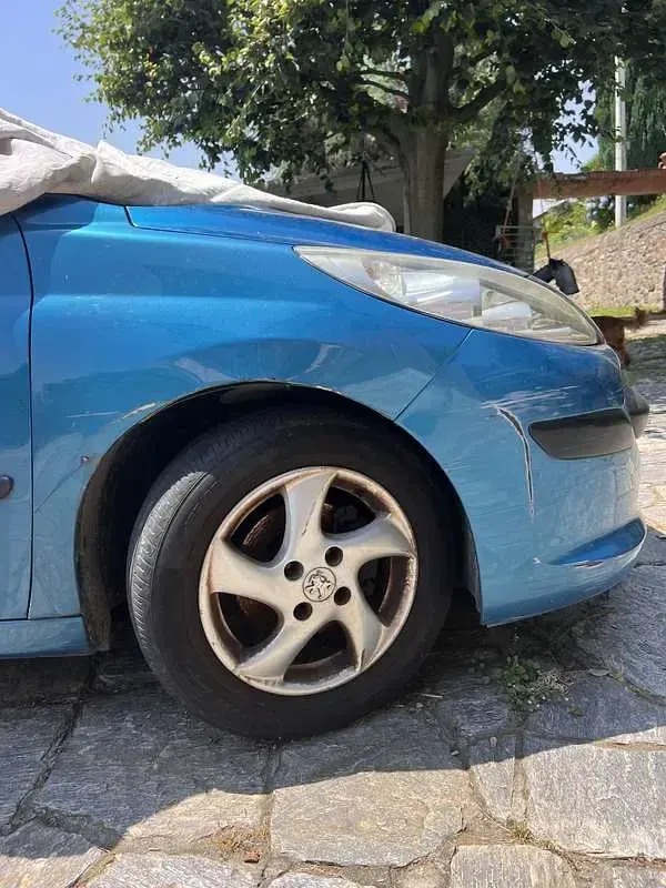 Usata Peugeot 207 73 CV (53 kW) 2009 Berlina