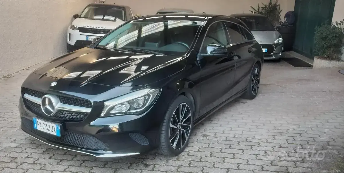 Usata Mercedes CLA200 136 CV (100 kW) 2017 Nero Coupé