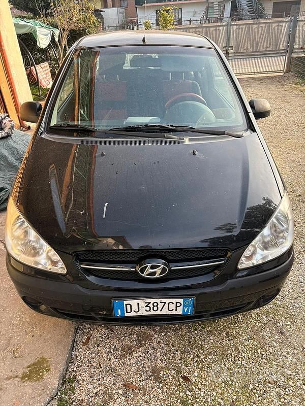 Nero Usata 2007 Hyundai Getz Due volumi | 700 € (Super prezzo) - Immagine 1/4
