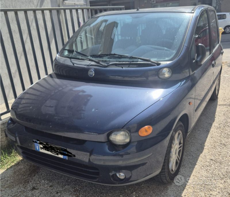Usata Fiat Multipla 116 CV (85 kW) 2004 Blu Monovolume