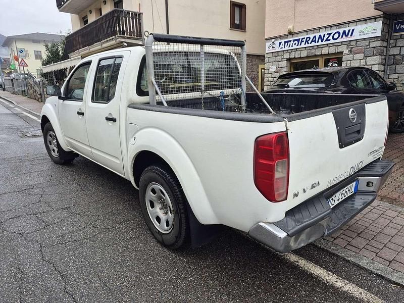 Usata Nissan Navara 171 CV (125 kW) 2008 Bianco Pick-up
