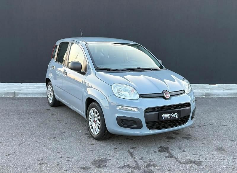 Usata Fiat Panda Connect 70 CV (51 kW) 2020 Grigio Utilitaria