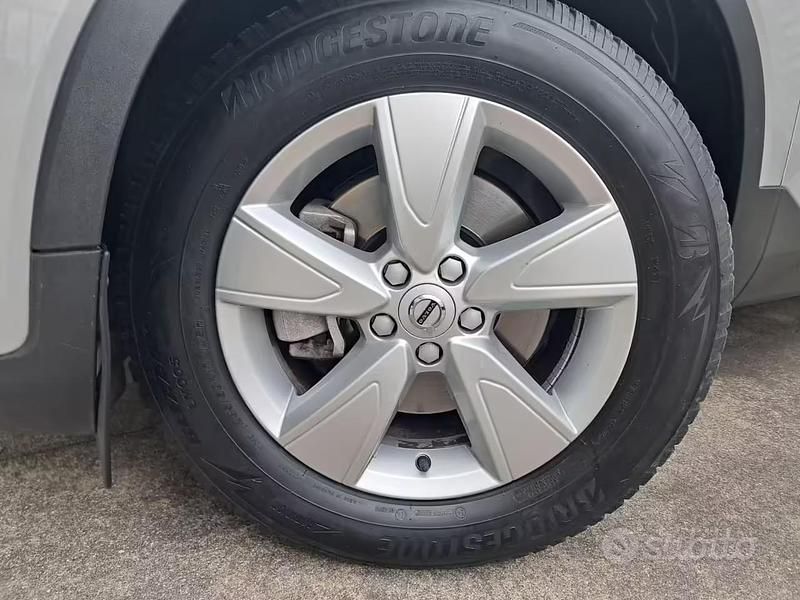 Usata Volvo XC40 163 CV (119 kW) 2022 Grigio SUV