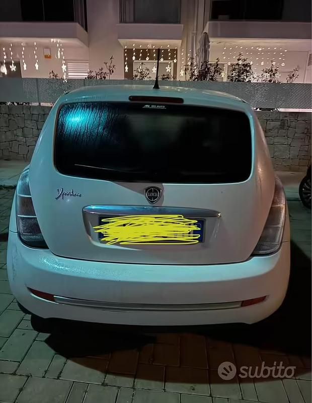 Usata Lancia Ypsilon 2011 Utilitaria