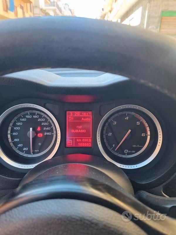 Usata Alfa Romeo 159 136 CV (100 kW) 2011 Berlina