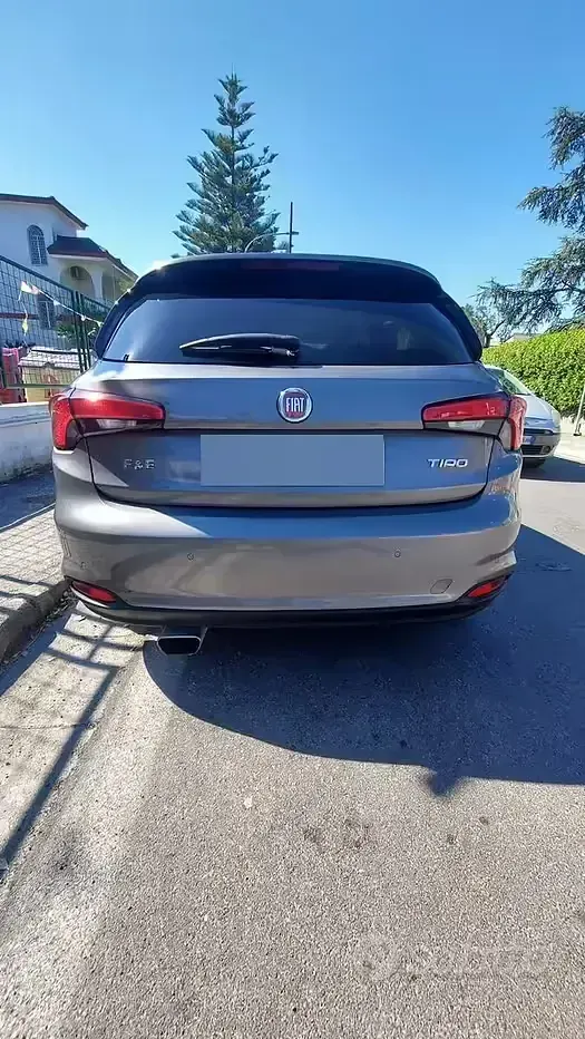 Usata Fiat Tipo S 120 CV (88 kW) 2018 Grigio Berlina