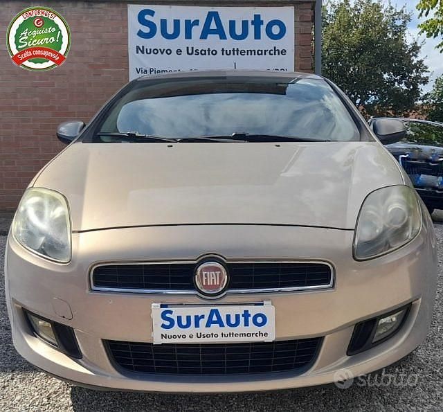Usata Fiat Bravo Active 105 CV (77 kW) 2012 Grigio Utilitaria