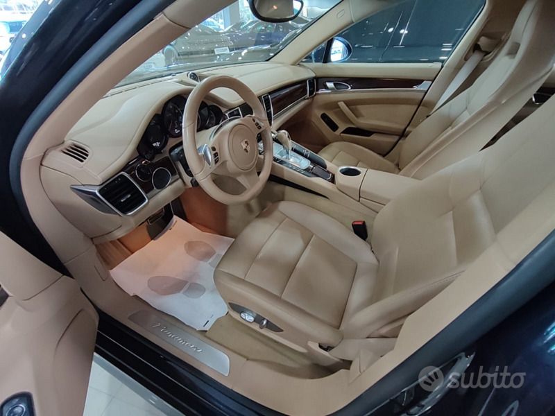 Usata 2011 Porsche Panamera Tre volumi | 29.700 € - Immagine 1/4