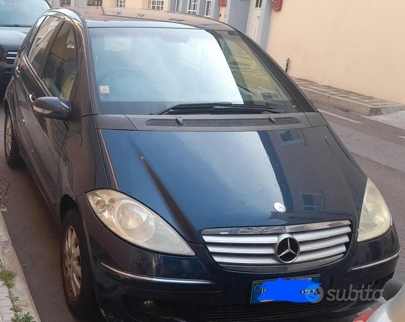 Usata Mercedes A200 2008 Blu Utilitaria