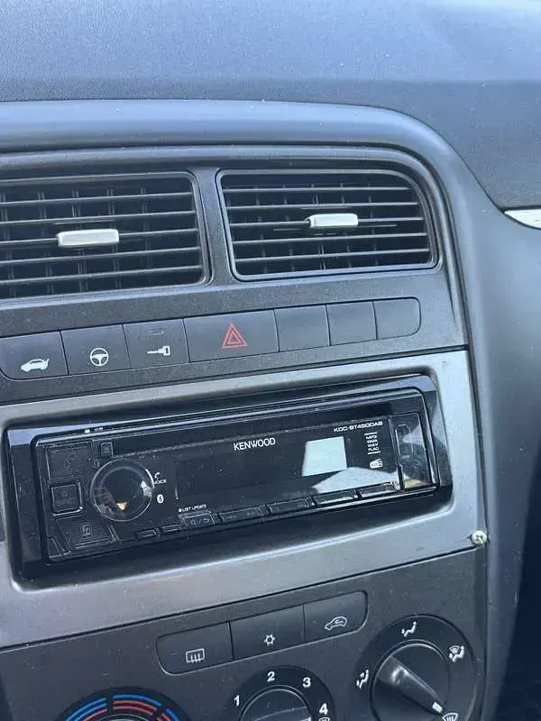 Usata Fiat Grande Punto 75 CV (55 kW) 2008 Utilitaria