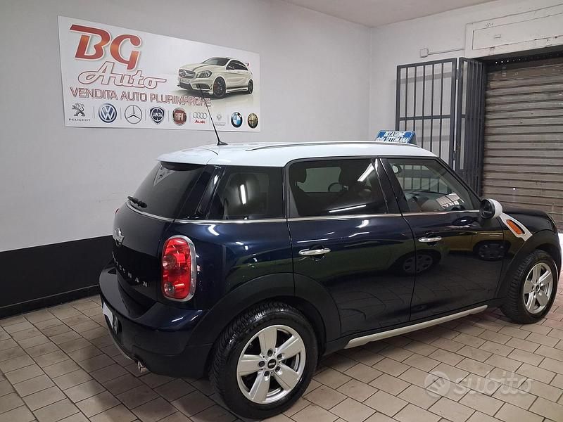 Second-hand Mini Cooper D Countryman 111 CP (81 kW) 2015 Albastru SUV