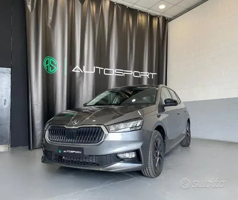 Nuova Skoda Fabia Selection 80 CV (58 kW) 2025 Grigio Utilitaria