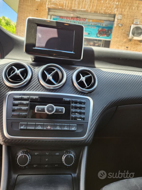 Usata Mercedes A200 Premium 156 CV (114 kW) 2015 Bianco Berlina