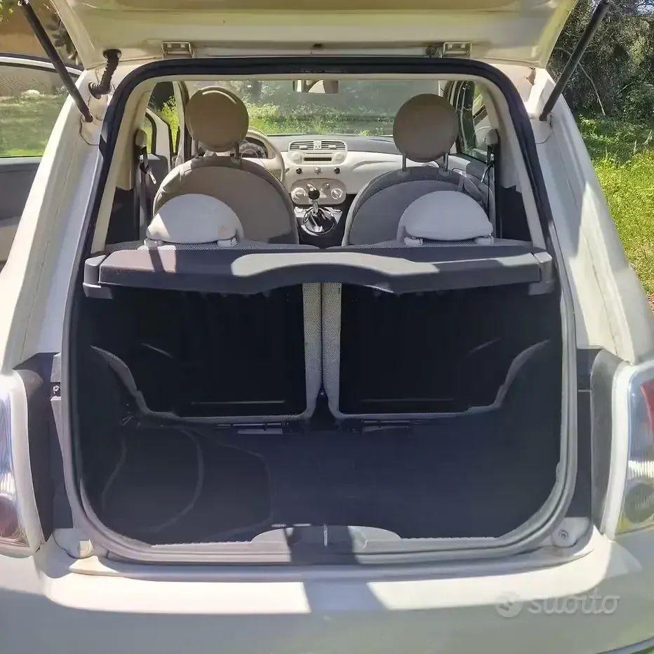 Usata Fiat 500 Lounge 69 CV (50 kW) 2012 Bianco Utilitaria