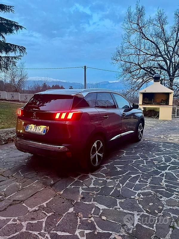 Usata Peugeot 3008 Allure 131 CV (96 kW) 2018 SUV