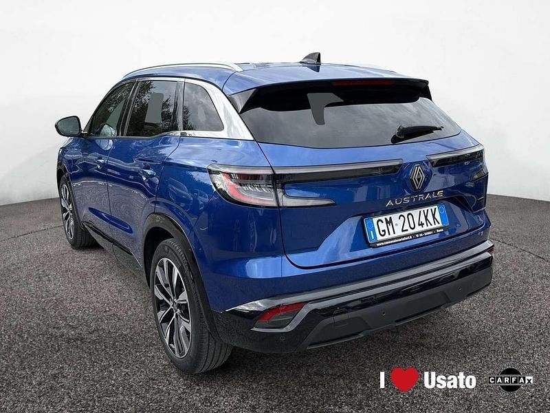 Usata Renault Austral Techno 200 CV (147 kW) 2022 Blu SUV