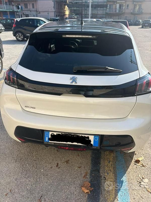 Usata Peugeot 208 2021 Grigio Utilitaria
