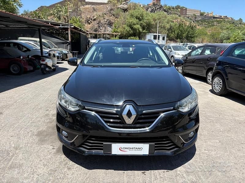 Brugt Renault Mégane IV Intens 110 HK (80 kW) 2017 Sort Sedan