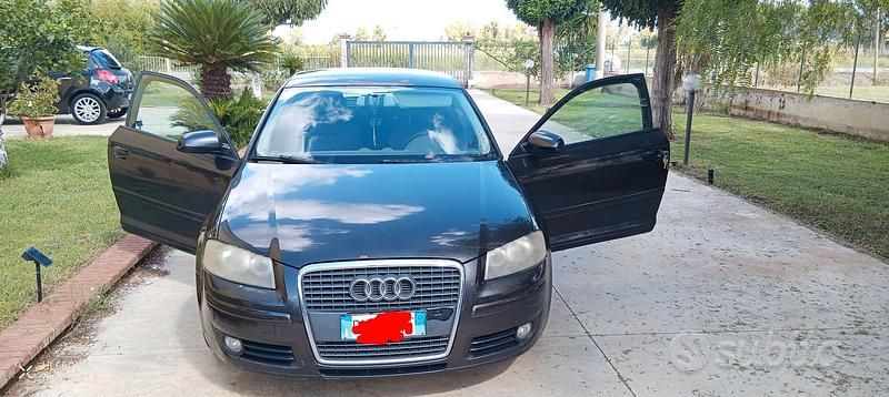 Grigio Usata 2008 Audi A3 Ambition Due volumi | 2500 € (Ottimo prezzo) - Immagine 1/4