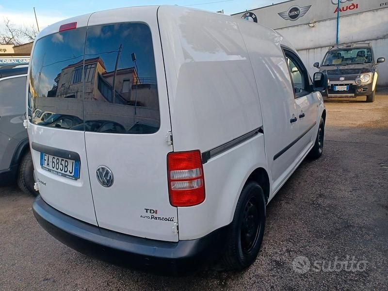 Usata VW Caddy 101 CV (74 kW) 2015 Bianco Monovolume