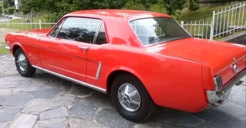 Usata Ford V8 220 CV (161 kW) 1965 Arancione Coupé