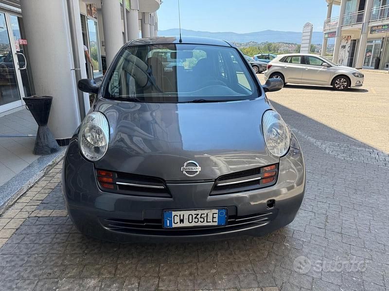 Usata Nissan Micra Acenta 65 CV (47 kW) 2005 Grigio Utilitaria