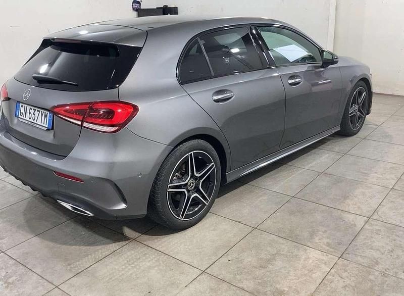 Usata Mercedes A180 Premium 116 CV (85 kW) 2018 Berlina