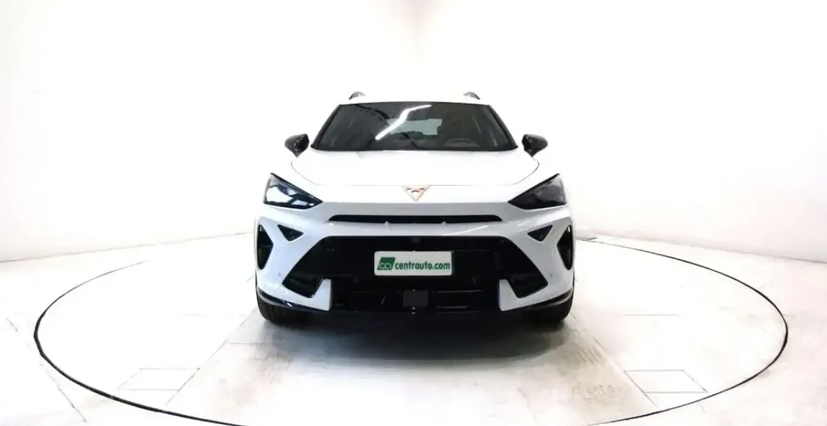 Usata Cupra Formentor 150 CV (110 kW) 2025 Bianco SUV