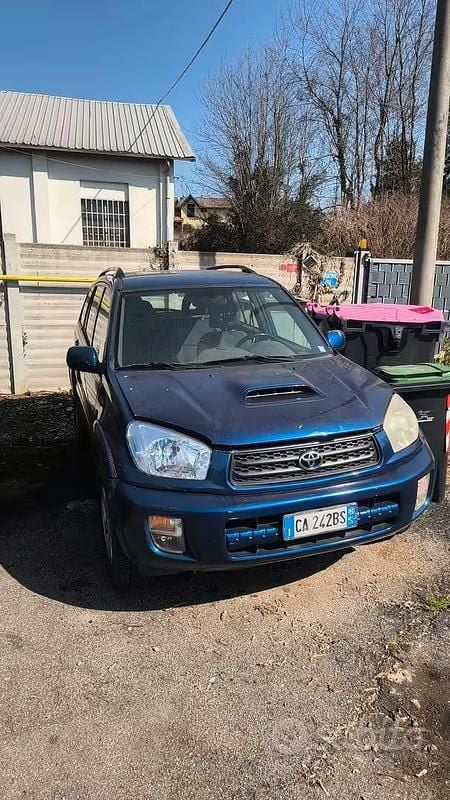 Usata Toyota RAV4 2004 SUV