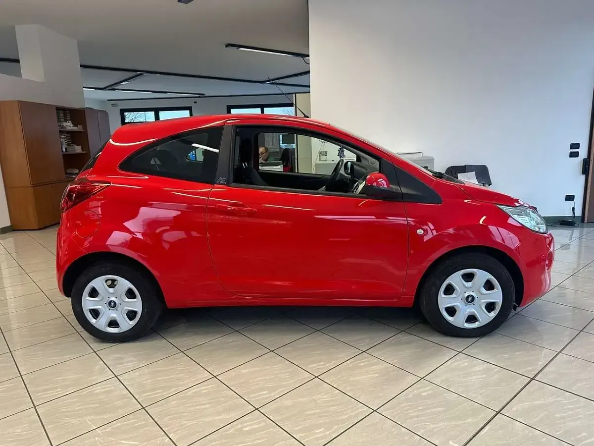 Usata Ford Ka 69 CV (50 kW) 2013 Rosso Utilitaria