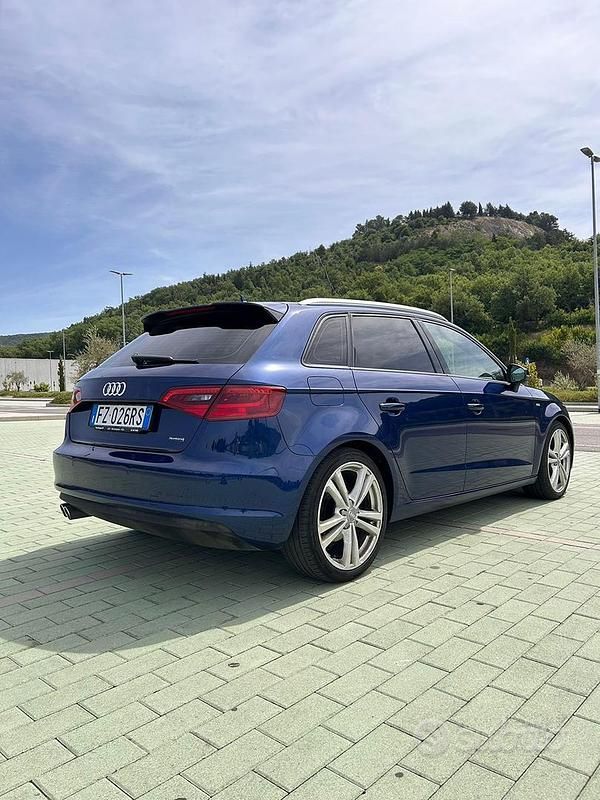 Usata Audi A3 S-Line 2015 Blu Berlina