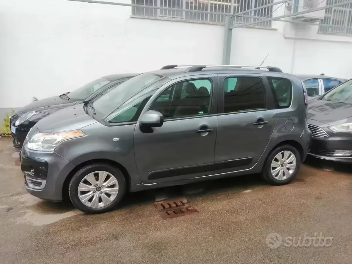 Usata Citroën C3 Picasso Exclusive 95 CV (69 kW) 2010 Grigio scuro Monovolume
