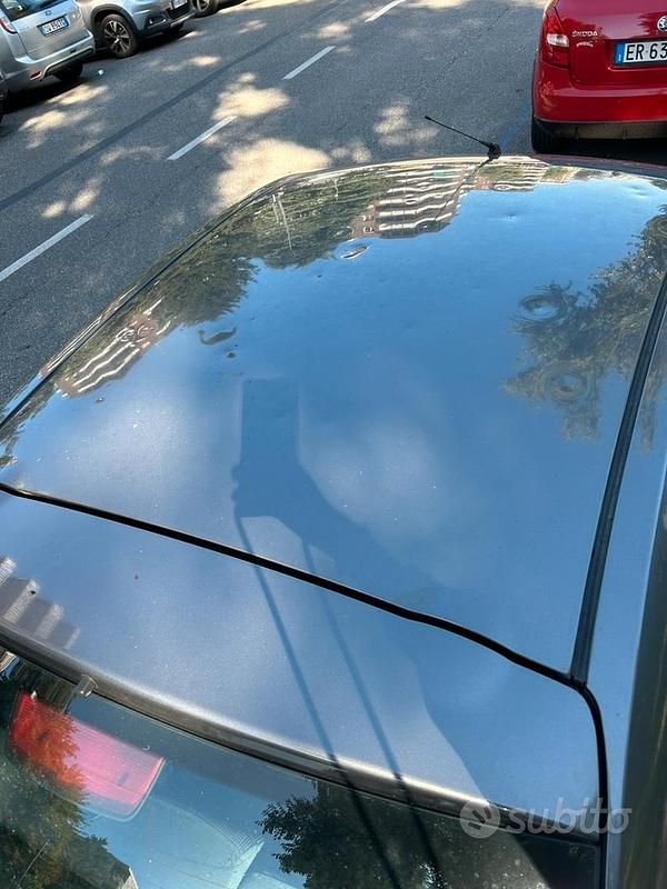 Usata Nissan Micra 65 CV (47 kW) 2004 Grigio Utilitaria