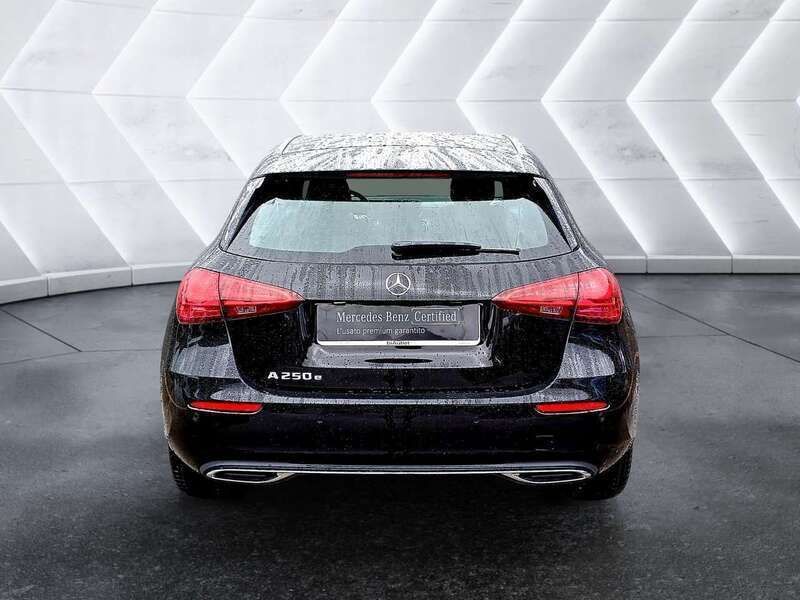 Nuova Mercedes A250 Advanced 218 CV (160 kW) 2025 Nero Berlina