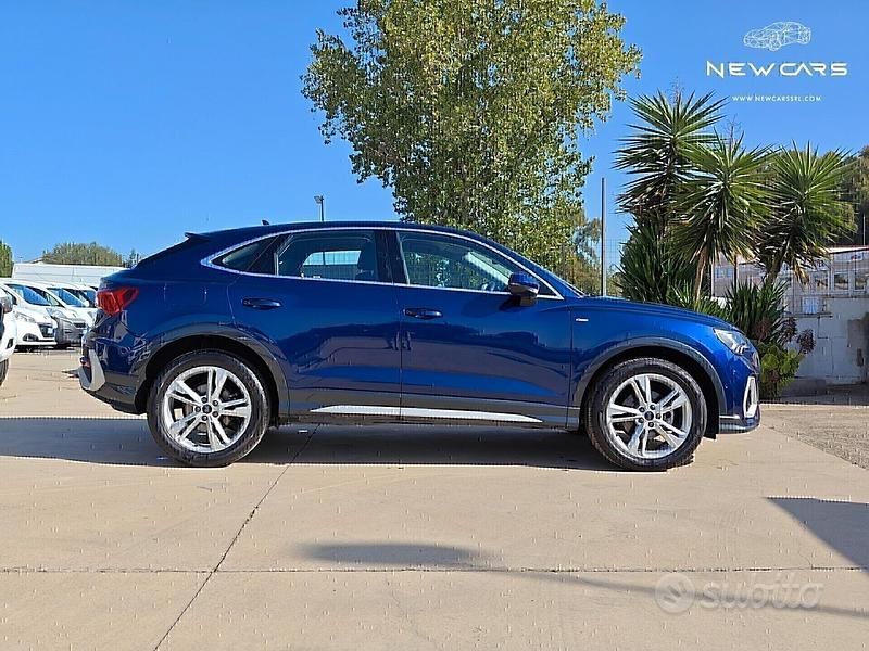 Usata Audi Q3 Comfort 150 CV (110 kW) 2023 Blu SUV