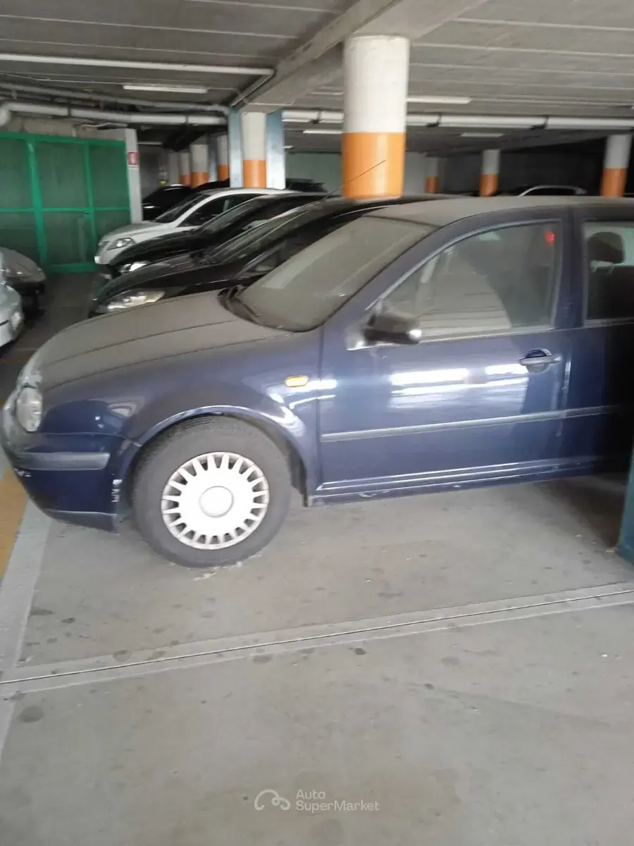 Occasion VW Golf III 101 PK (74 kW) 1998 Blauw Sedan
