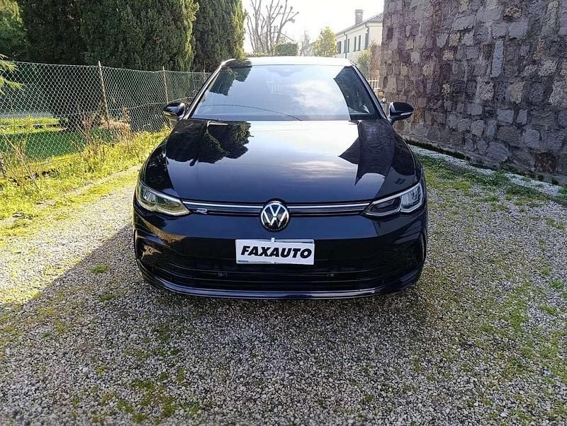 Usata VW Golf VIII R-line 150 CV (110 kW) 2023 Nero Berlina